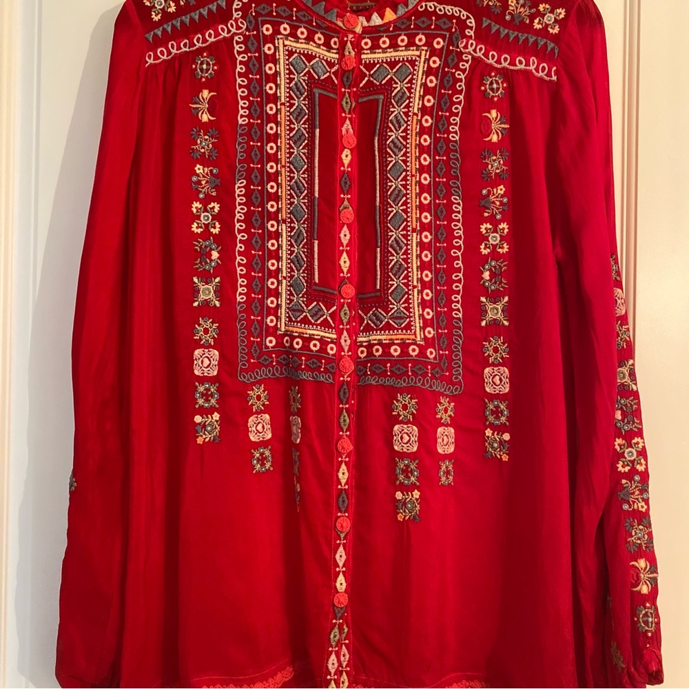 Johnny Was Vibrant red Embroidered Top M